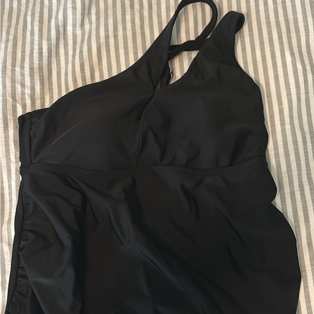 Isabel maternity tankini swim top - large